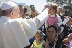 Папата оди на „поклонение на изворите“ во Кипар и Грција