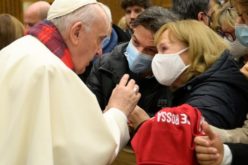 Од вљубеност до зрела љубов: Порака на Папата до свршениците