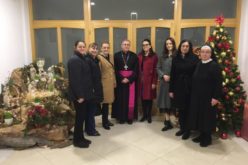 Бискупот Стојанов ги прими претставниците од хорот на Катедралата „Пресвето Срце Исусово“ – Скопје