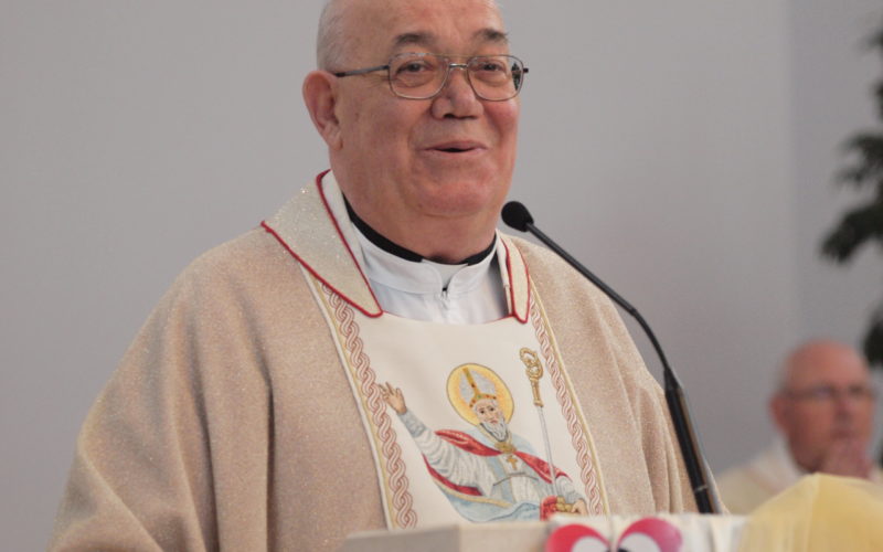 Бискупот Стојанов испрати сочувство по повод смртта на монс. Дучкиќ
