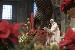 Папата Фрањо на празникот Богојавление: Како мудреците да сонуваме, да трагаме, да се поклонуваме