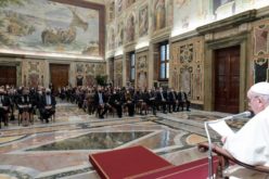 Папата: Даноците, ако се праведни, се во служба на општото добро