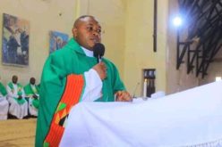 Папата изрази жалење за убиството на свештеникот во Конго