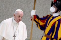 Папата ја посети руската амбасада во Светиот Престол и изрази загриженост поради војната во Украина