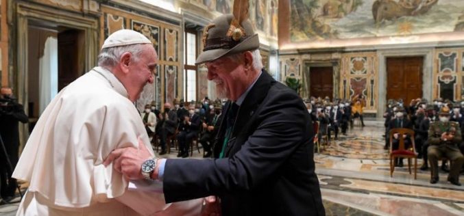 Папата прими претставници на италијанските алпинисти