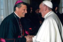 Кардиналот Греч ќе го придружува Папата во Малта