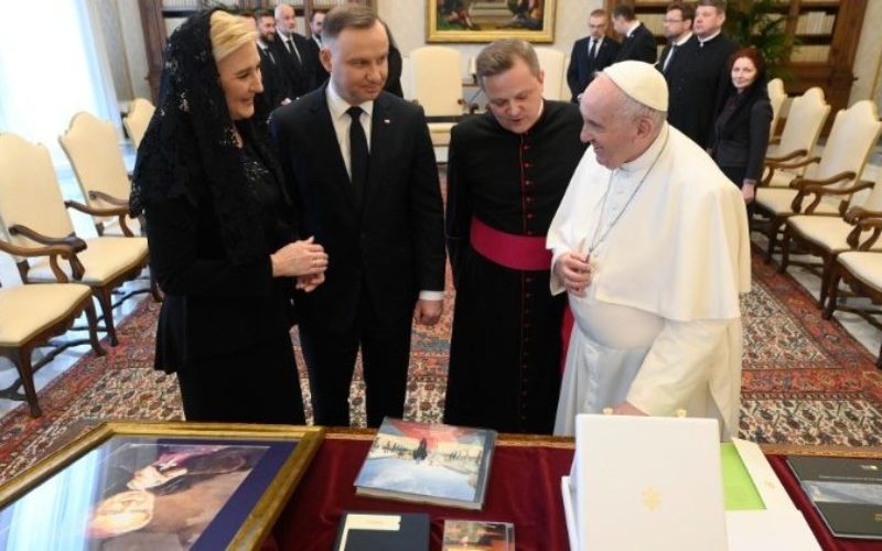 Папата Фрањо го прими полскиот претседател Анджеј Дуда