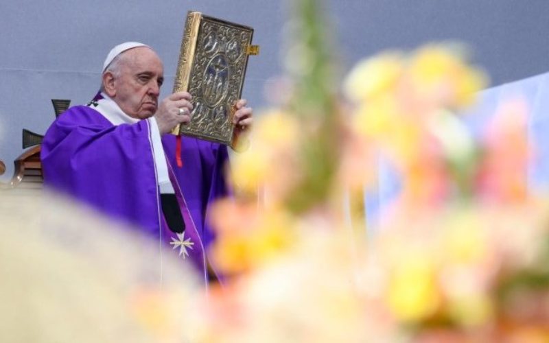 Папата: Со Исус секогаш е можен нов, поинаков живот