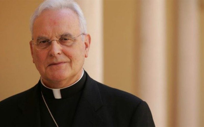 Папата изрази сочувство за смртта на кардиналот Ваљехо