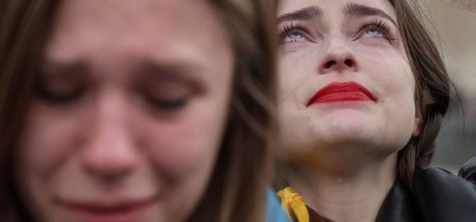 Папата: Страдам и плачам мислејќи на страдањата на украинското население
