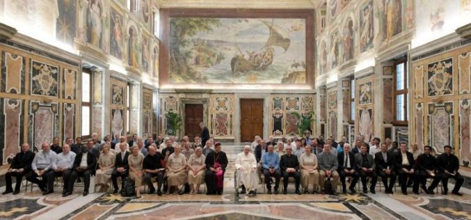 Папата: Со културата на промисла, спротивставете се на културата на рамнодушност