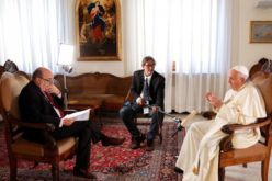 Папата ги демантира гласините за неговата оставка и сака да оди во Москва и Киев