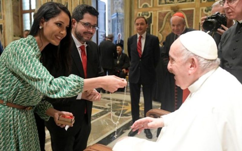 Папата: За да се излечи светот од насилство, потребни ни се способни лидери вдахновени со братска љубов