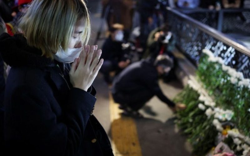 Папата се моли за загинатите во Јужна Кореја
