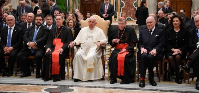 Папата: Евреите и христијаните можат да работат заедно за мирот