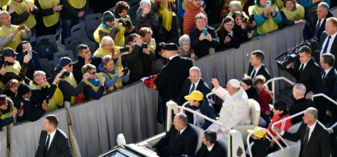 Папата: Светското првенство нека биде можност за зајакнување на мирот