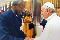Папата го спомна „мудриот и нежен пастир“, кардиналот Баавобро