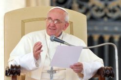 Папата: Католичките училишта ги обликуваат лекциите за живот