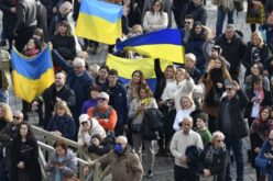 Папата: Мир за маченичката Украина, за народите измачени од војна