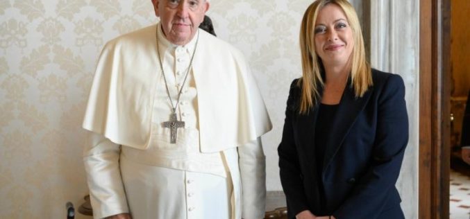 Папата во аудиенција ја прими претседателката на италијанската влада