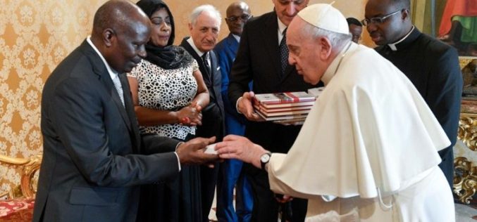 Посетата на Папата на ДР Конго ќе донесе нов воздух на конгоанскиот народ
