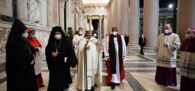 Објавен распоредот на Папата за литургиските славења до крајот на месец јануари