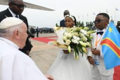Папата Фрањо пристигна во Киншаса