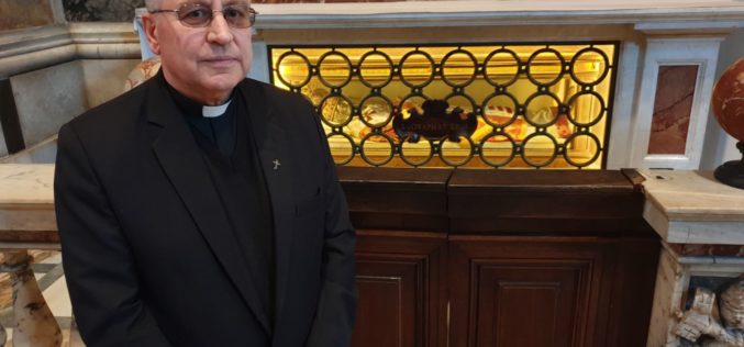 Во Рим бискупот Стојанов молеше за мир во Украина