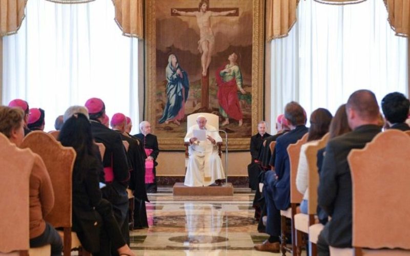 Папата: За мир во Европа потребни се пророштво и креативност
