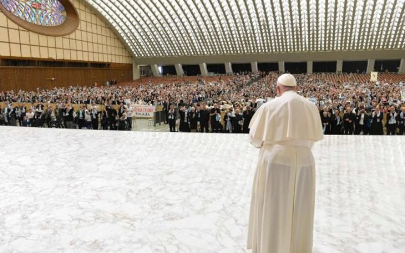 Папата Фрањо: Евангелието е одговорот на денешната збунтетост меѓу младите