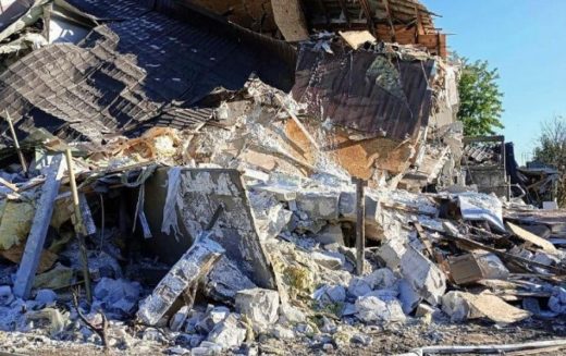Близина на Папата со погодените од железничката несреќа во Индија