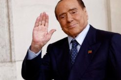 Папата за Берлускони: Енергична природа во извршувањето на јавните должности