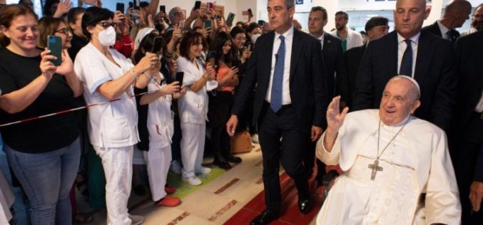 Благодарност на Папата до поликлиниката „Гемели“: Братската и семејната атмосфера ми помогна да се опоравам