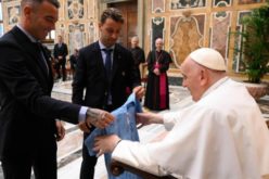 Папата: Ако спортот ја изгуби аматерската смисла тој станува трговија