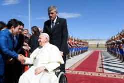 Папата Фрањо ја заврши Апостолската посета во Монголија