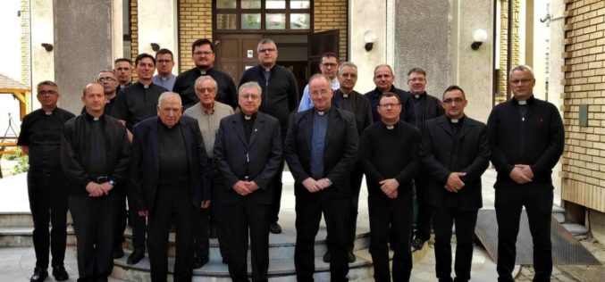 Во Охрид завршија духовните вежби за свештениците