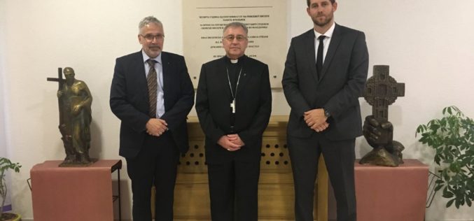 Бискупот Стојанов го прими амбасадорот на Унгарија во Македонија