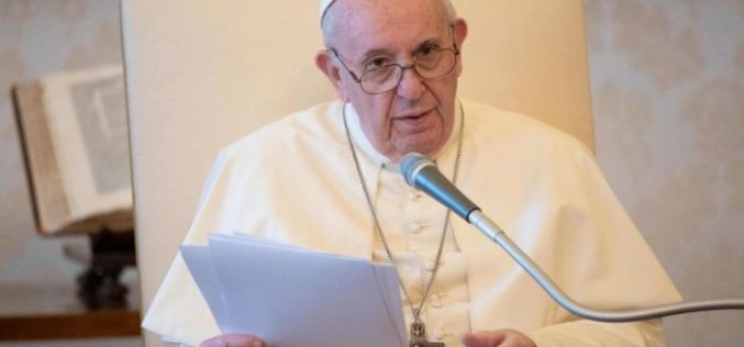 Новата енциклика на папата Фрањо носи наслов „Laudate Deum“