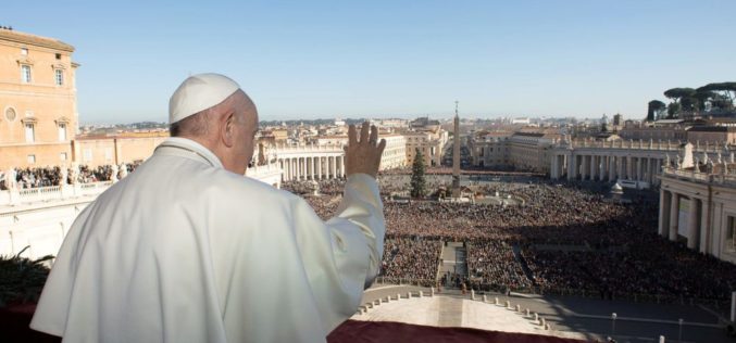 Литургиски славења кои ќе ги предводи Папата во декември и јануари