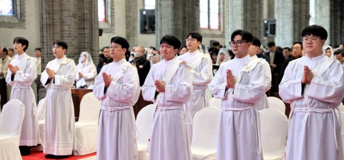 Црквата во Јужна Кореја е жива: Во Сеул се ракоположени вкупно 41 нови свештеници и ѓакони