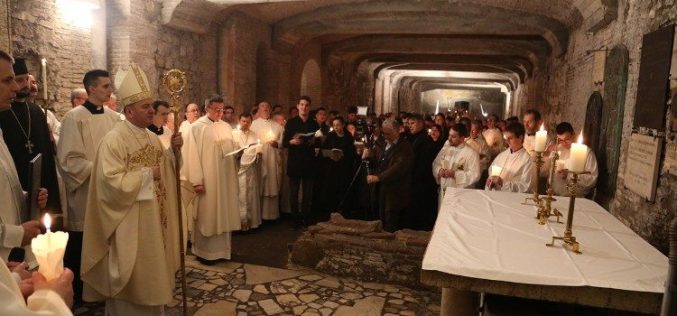 Во базиликата Свети Климент во Рим свечено е прославен празникот Свети Кирил и Методиј