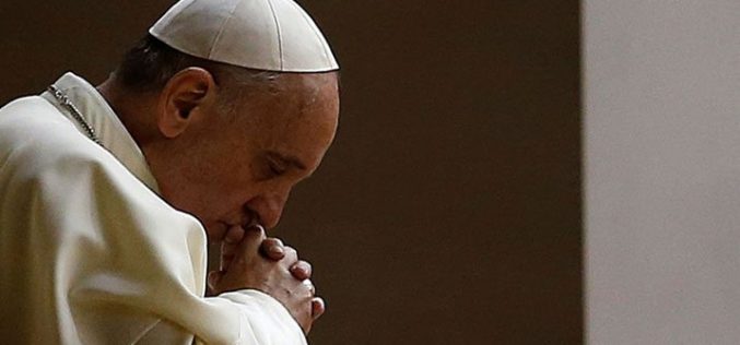 Папата Фрањо испрати телеграма со сочувство до семејствата и жртвите во смртоносниот пожар во Валенсија