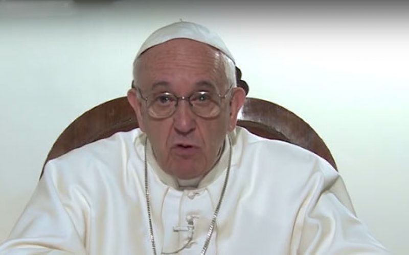 (Видео) Молитвена накана на Папата за октомври