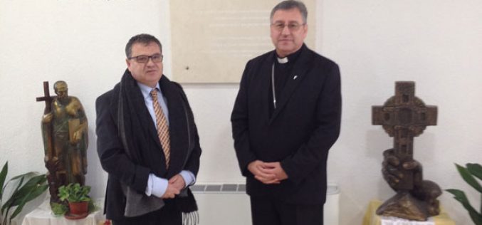 Бискупот Стојанов го прими новиот амбасадор на Франција во Македонија, Н.Е. Кристијан Тимоние