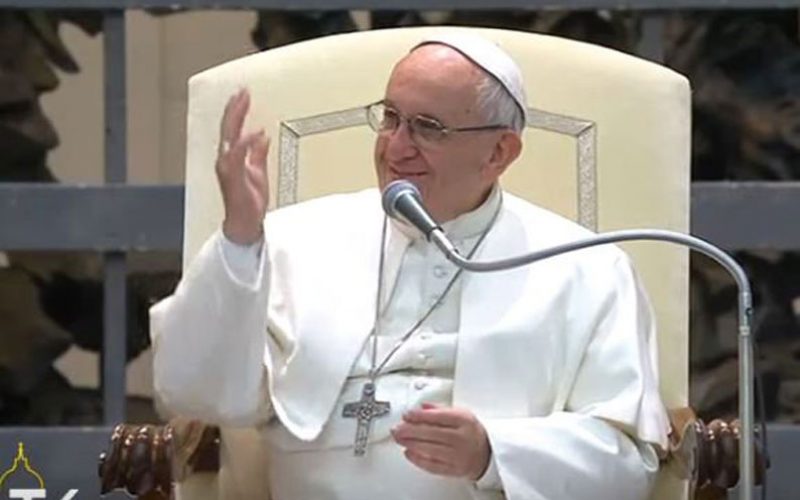 Папата: Надежта е доблест на малите