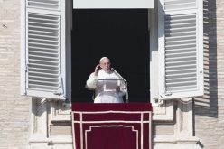 Папата: Богородичното „да“ ни го отвори патот до Бог