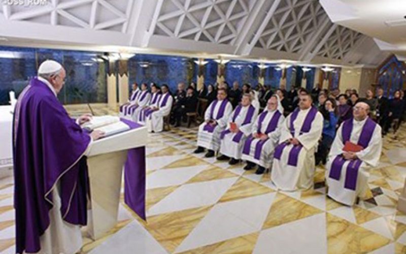 Папата: Христијаните треба да го отвораат патот за Исус