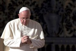 Папата упати телеграма со сочувство до Владимир Путин