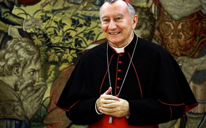 Кардинал Паролин: Треба да се отстранат причините на тероризмот