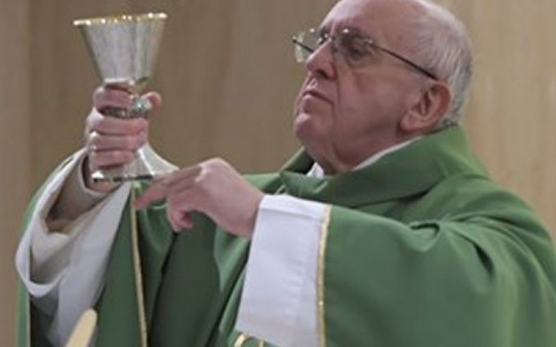 Папата: Ослободи нѐ Боже од малодушноста